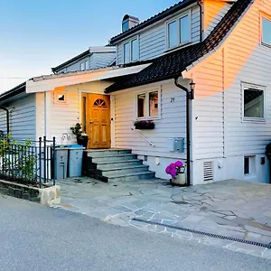 Feels Like -free Parking -attractive Location Apartamento Bergen